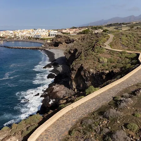 Home2book Panoramic Sunset Terrace Escape Apartment