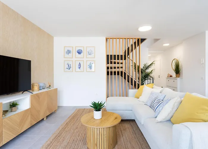 Home2book Panoramic Sunset Terrace Escape * 吉亚德索拉